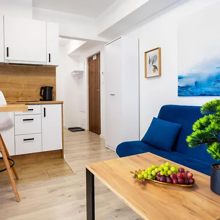 Aleja 69 Balcony Apartman